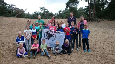 De deelnemertjes en hun begeleiders